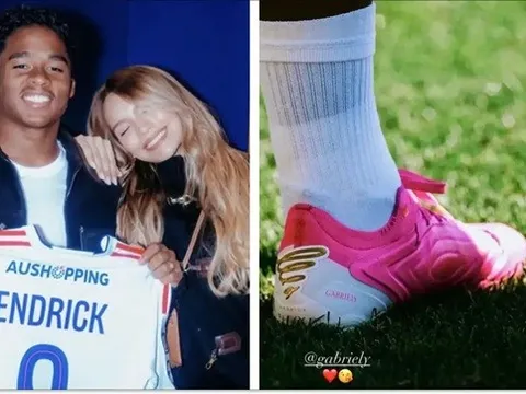 Endrick tri ân vợ bằng đôi giày đặc biệt khi lên tuyển Brazil