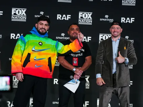 Colby Covington khuất phục Dillon Danis: Bất ngờ ở hiệp một, nhưng đẳng cấp đã lên tiếng