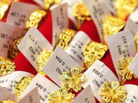 Giá vàng hôm nay 30/3/2026: Lao dốc mạnh, SJC và nhẫn trơn giảm tới 1,4 triệu/lượng