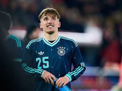 Lennart Karl có là vũ khí bí mật của tuyển Đức?