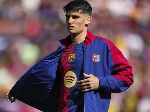 Barcelona đàm phán gia hạn hợp đồng với Gerard Martin đến năm 2031