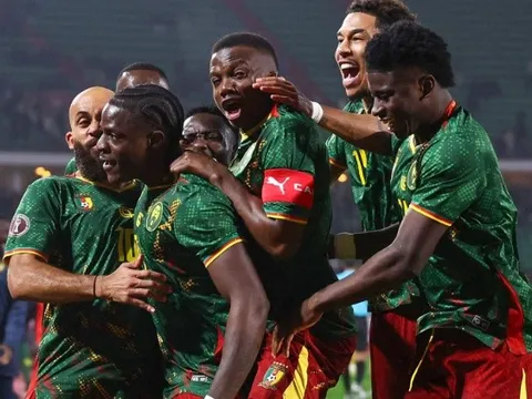 Cameroon nhấn chìm Trung Quốc chỉ sau 9 phút thi đấu