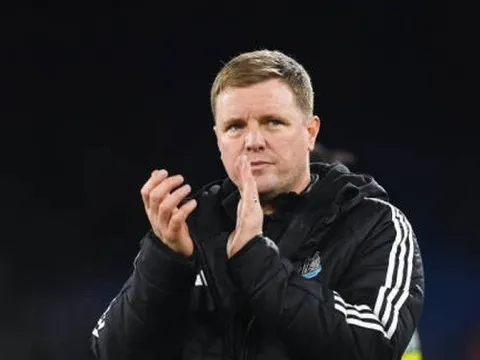 Khủng hoảng bủa vây Newcastle, Eddie Howe lung lay ghế nóng