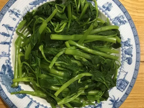 5 lợi ích tuyệt vời của rau muống với sức khỏe