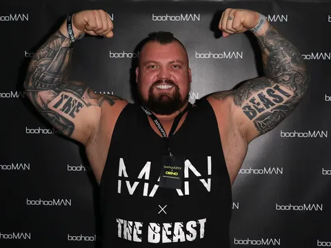 Eddie Hall vạch ra lộ trình giải nghệ: Francis Ngannou là trận đấu cuối cùng trong mơ