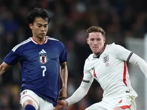 Mitoma đưa Nhật Bản đi vào lịch sử sau trận thắng ĐT Anh