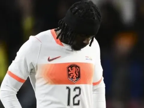 Frimpong gia nhập danh sách bệnh binh của Liverpool