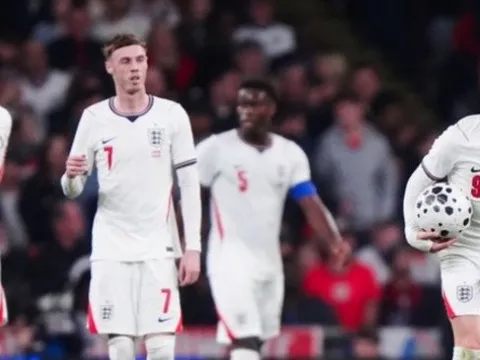 CĐV Anh đòi gạch tên Foden, Palmer khỏi danh sách dự World Cup