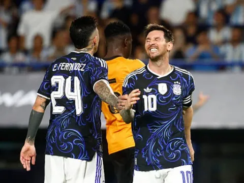 Messi cùng đồng đội vùi dập Zambia 5 bàn không gỡ