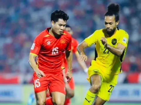 Trương Tiến Anh khẳng định đẳng cấp "Trent Alexander" trước Malaysia