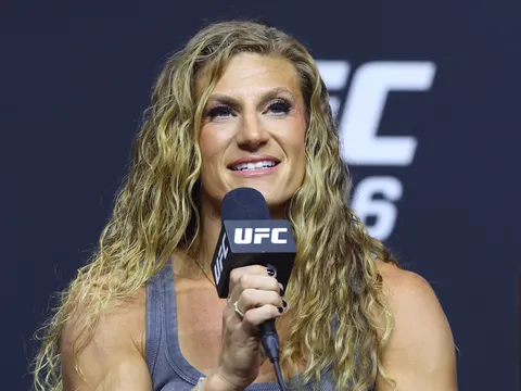Kayla Harrison vạch trần Ronda Rousey: 'Một lời nói dối trắng trợn'