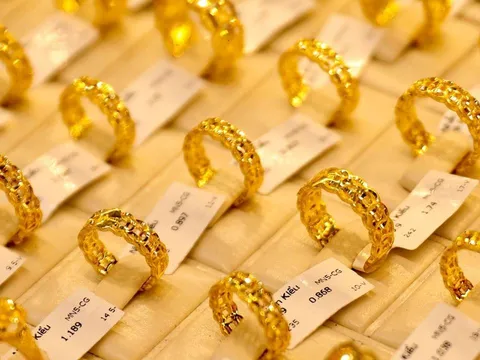 Giá vàng hôm nay 1/4/2026: SJC giảm 800 nghìn/lượng sau đợt tăng sốc