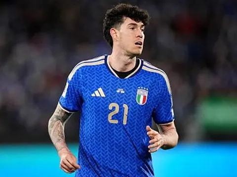 Barca không bỏ Bastoni bất chấp sai lầm ở tuyển Ý