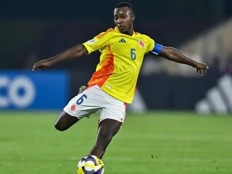 MU chốt sao trẻ Orozco, lên kế hoạch đón thêm 4 tân binh