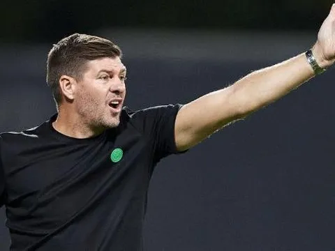 Steven Gerrard sẵn sàng làm trợ lý tại Liverpool