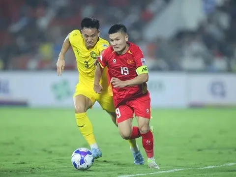 Công thức thực dụng nâng tầm tuyển Việt Nam của ông Kim