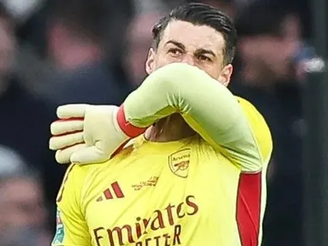 Arteta nhận cảnh báo thảm họa nếu trảm Kepa sau sai lầm