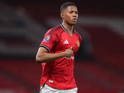 Kế hoạch rèn giũa viên ngọc thô Chido Obi của MU