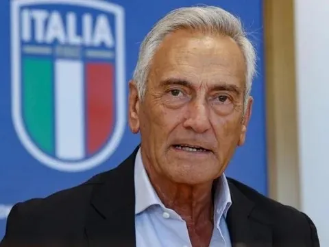 Chủ tịch LĐBĐ Italy từ chức sau thảm họa lỡ World Cup