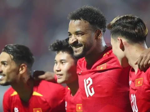 Từ phòng ngự đến áp đặt thế trận, Việt Nam nhắm vé World Cup