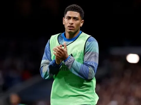 Triết lý "Piano Piano" và bước lùi cần thiết của Bellingham