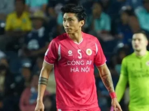 Văn Hậu cùng CAHN thâu tóm danh hiệu tháng 3 V.League