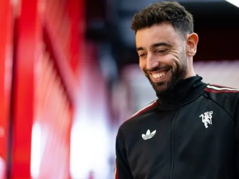 Bruno Fernandes là Cầu thủ hay nhất tháng 3 Ngoại hạng Anh