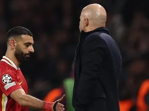 Kế hoạch đẩy đi 7 trụ cột cho thấy sự bất ổn của Liverpool