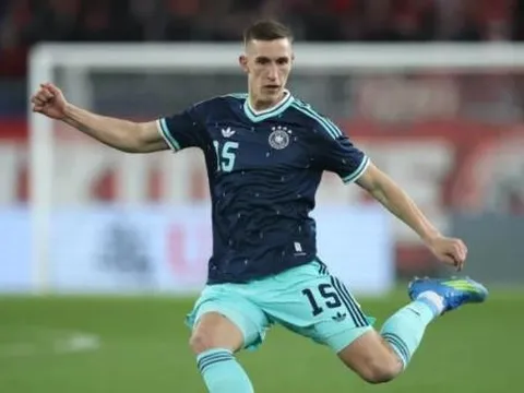 Man Utd nhắm "đá tảng" Nico Schlotterbeck với mức giá cực hời
