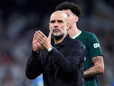 Pep Guardiola và ván bài cân não tại Man City