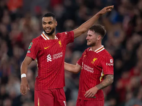Liverpool thanh trừng 7 cầu thủ, rao bán cả Mac Allister