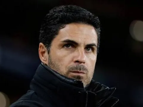 Cạm bẫy St Mary’s chờ đón một Arsenal sứt mẻ