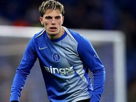 Lộ diện bạn gái mới của Garnacho sau khi rời Man United