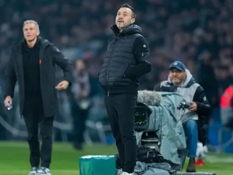 Man Utd thẳng thừng khước từ Roberto De Zerbi trước khi tới Spurs