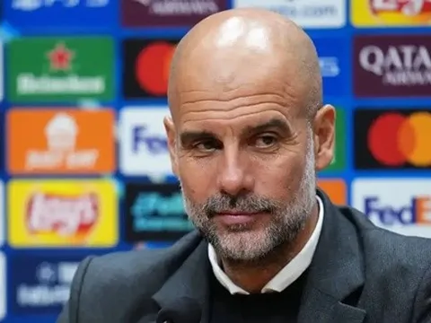 Pep Guardiola tự hào vì hướng đến kỷ lục chưa từng có cùng Man City
