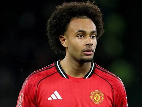 Joshua Zirkzee chuẩn bị rời Man Utd để đến Napoli
