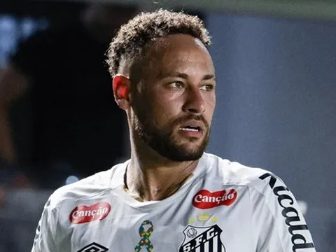 Neymar đối mặt án treo giò 12 trận vì xúc phạm trọng tài