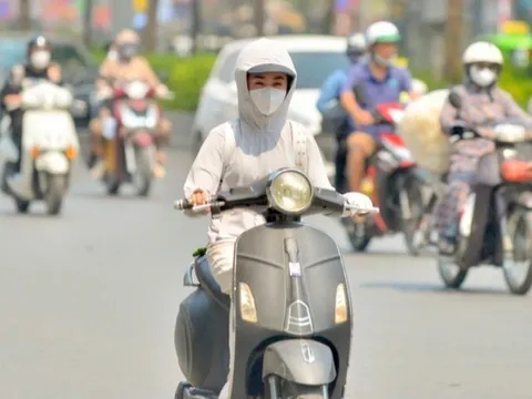 Tin tức 24h: Hà Nội ngày mai nóng 49 độ C theo một mô hình dự báo: Thực tế có thể thế nào?