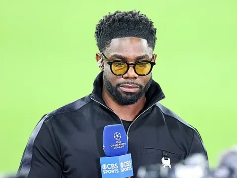 Micah Richards chỉ trích Arteta vì cách chọn đội hình