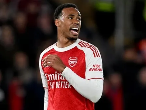 Gabriel dính chấn thương trong ngày Arsenal rời FA Cup
