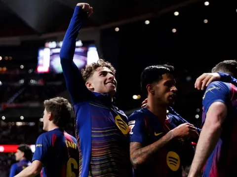 Barca quá vững chãi để Real Madrid mơ về cuộc lật đổ