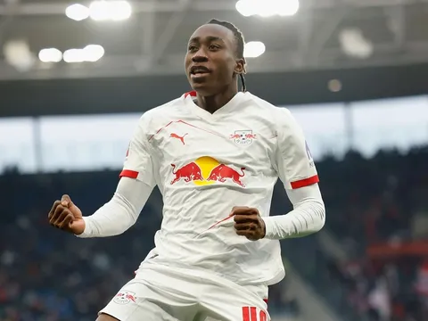 Romano tiết lộ Leipzig cản Liverpool vụ Diomande