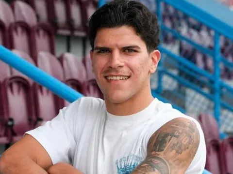 Mateus Fernandes giữ trọn lời hứa với người thầy quá cố