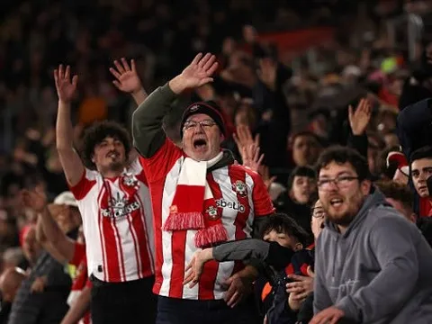 Loại Arsenal khỏi FA Cup, Southampton công khai mỉa mai đối thủ