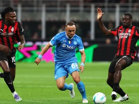 Soi trận Napoli vs AC Milan: De Bruyne trở lại, Allegri quyết phá dớp Conte