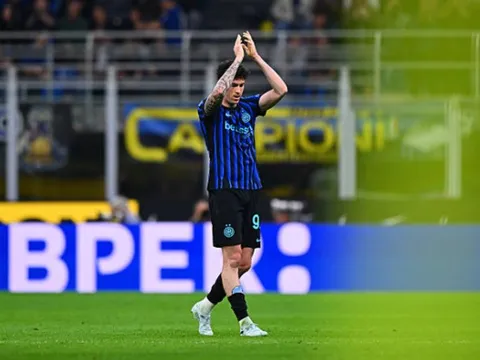 Inter thắng Roma 5-2, fan San Siro tri ân Bastoni