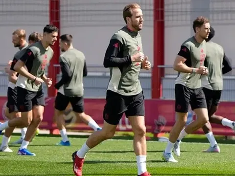 Max Eberl xác nhận Harry Kane sẵn sàng đấu Real Madrid