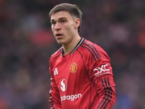 Aston Villa tiếp tục săn người MU với mục tiêu Manuel Ugarte