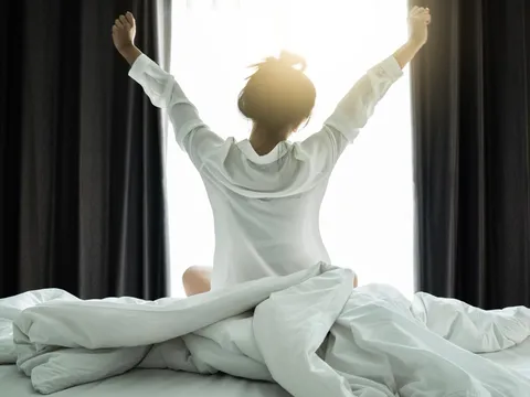 Chỉ 5 phút mỗi sáng, giảm nguy cơ đột quỵ và ung thư: Bí mật nằm ở 3 thói quen này