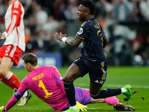 Mbappe, Vinicius tìm kẽ hở nơi "bàn chân đất sét" của Bayern